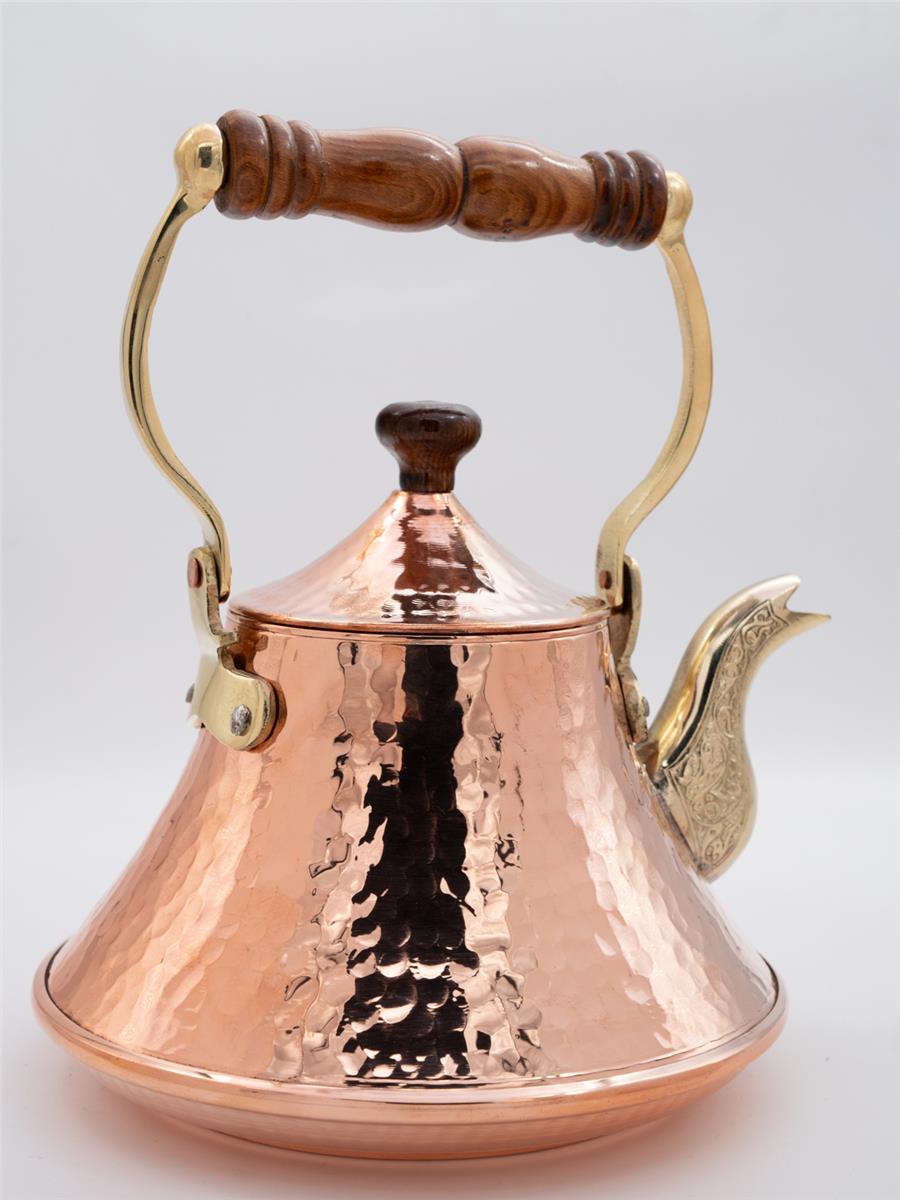 El Yapımı Bakır Bitki Çayı Demliği