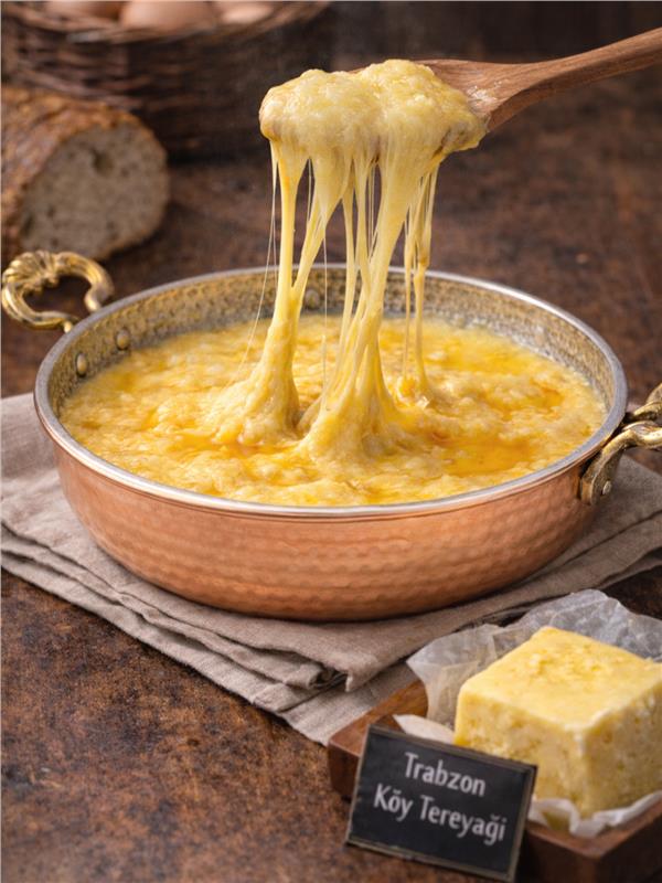 El Yapımı Bakır Yumurta Tavası 22 Cm